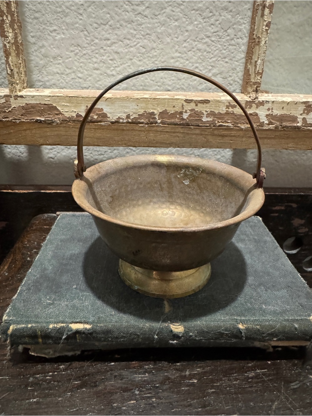Vintage Brass Decorative Bowl with Handle - Brown Brass Finish